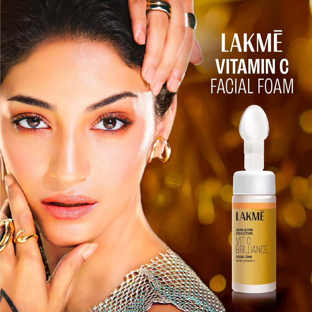 Lakmē Vitamin C Brilliance Facial Foam Vitamin C Foaming Facewash for brighter skin 150ML