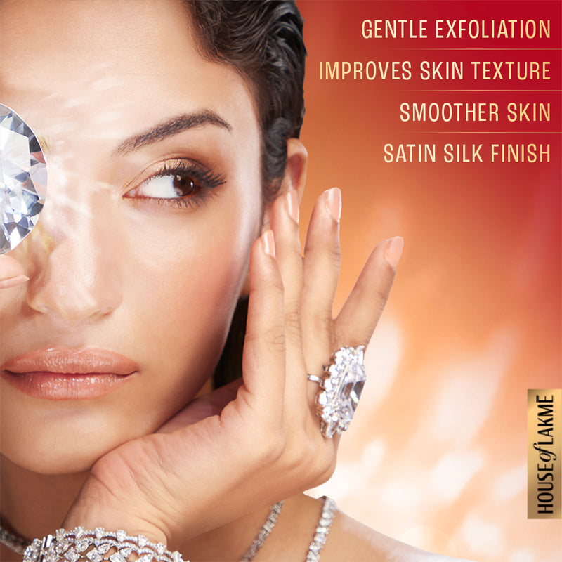 Lakmē Glycolic Illuminate Facewash with Glycolic Acid for Gentle Exfoliation & Illuminated Skin 50g