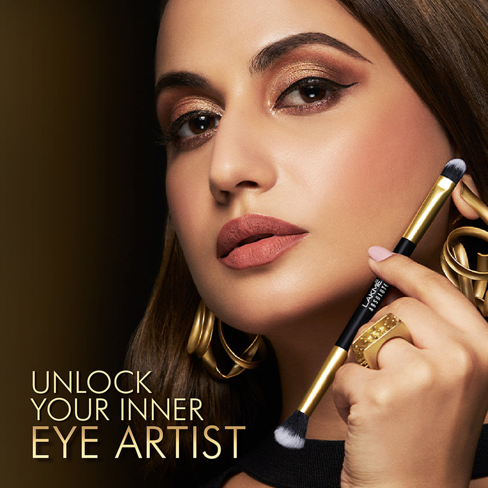 Lakmē Absolute Makeup Master Tools -  Dual Ended Eyeshadow Brush