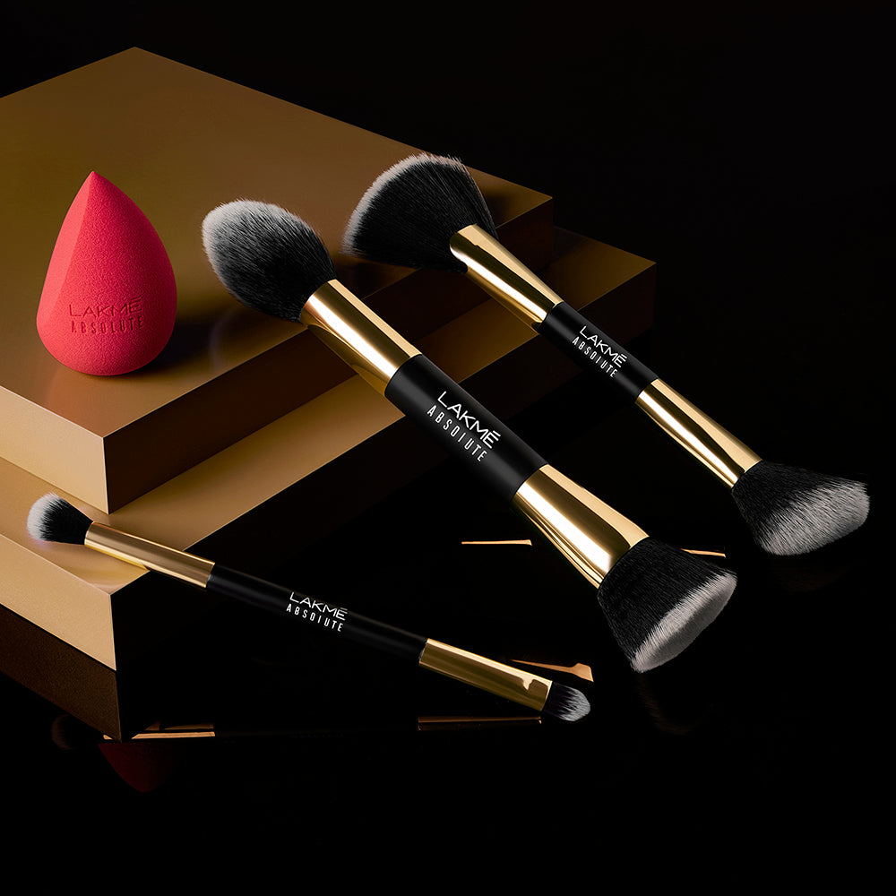 Lakmē Absolute Makeup Master Tools -  Dual Ended Eyeshadow Brush