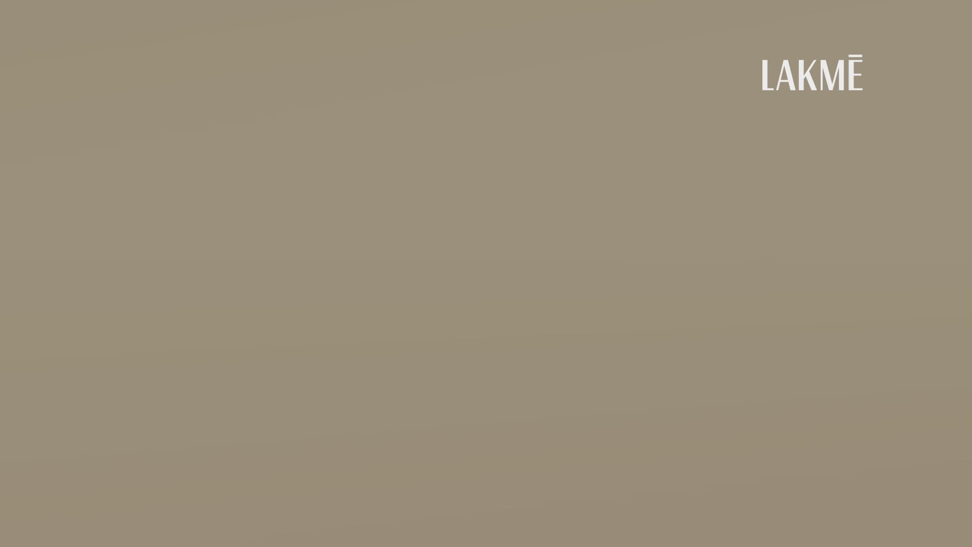 Lakmē Sun Expert Primer + Sunscreen, SPF 50 PA+++ for UVA/B, mattifying for makeup lovers 50g