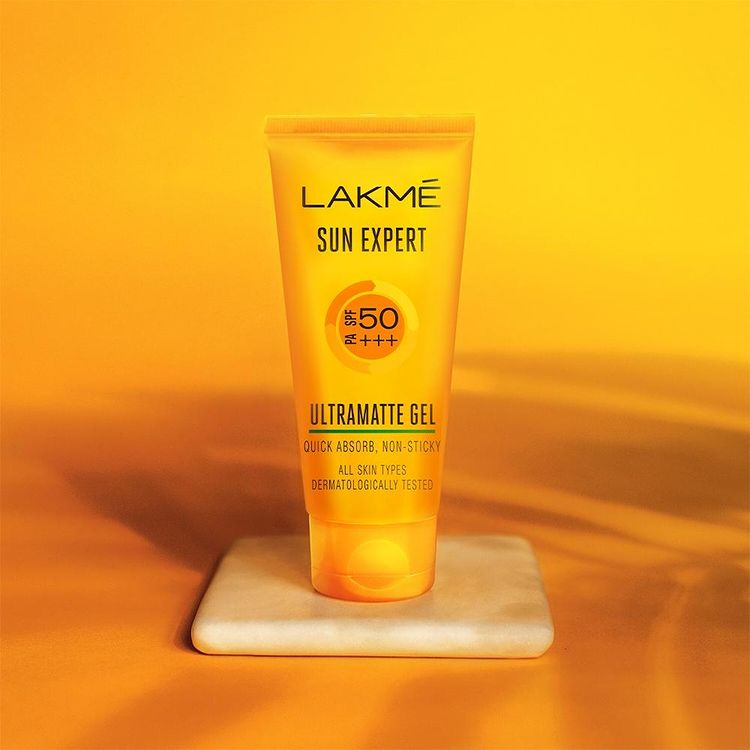 Lakmē Sun Expert Ultra Matte Gel Sunscreen SPF 50 PA+++ 50 ML