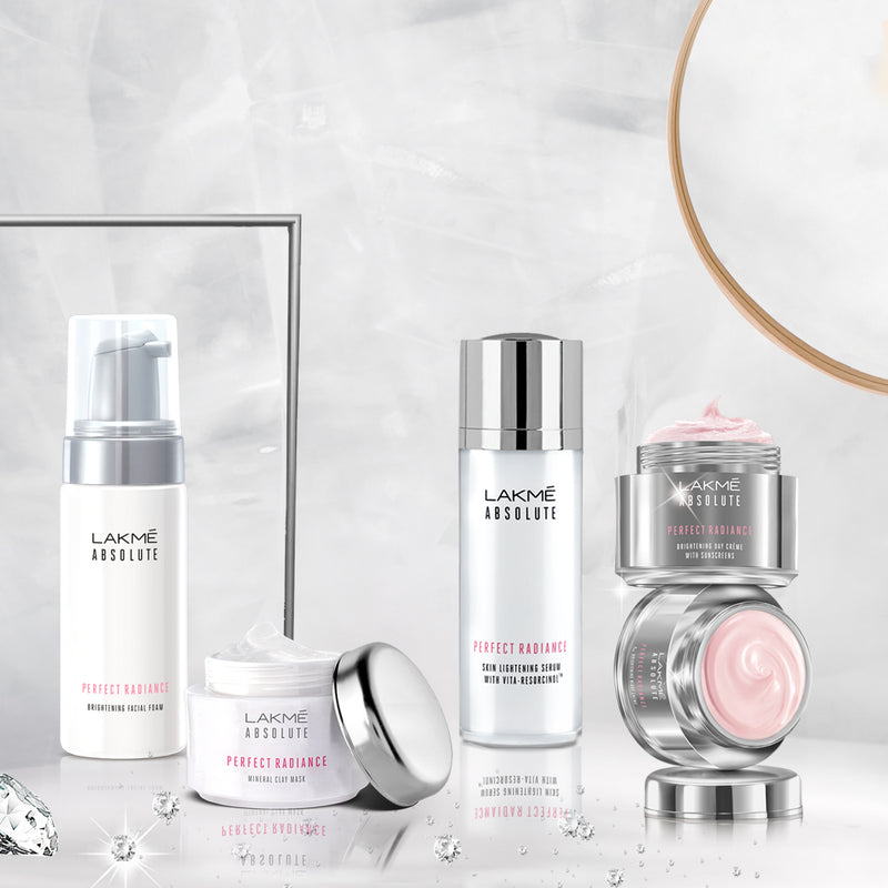 Lakmé Absolute Perfect Radiance Mineral Clay Mask, 50 g